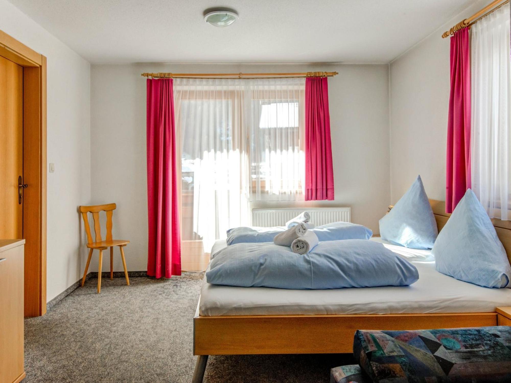 Comfortable Apartment In L Ngenfeld With Ski Storage Langenfeld Exterior photo